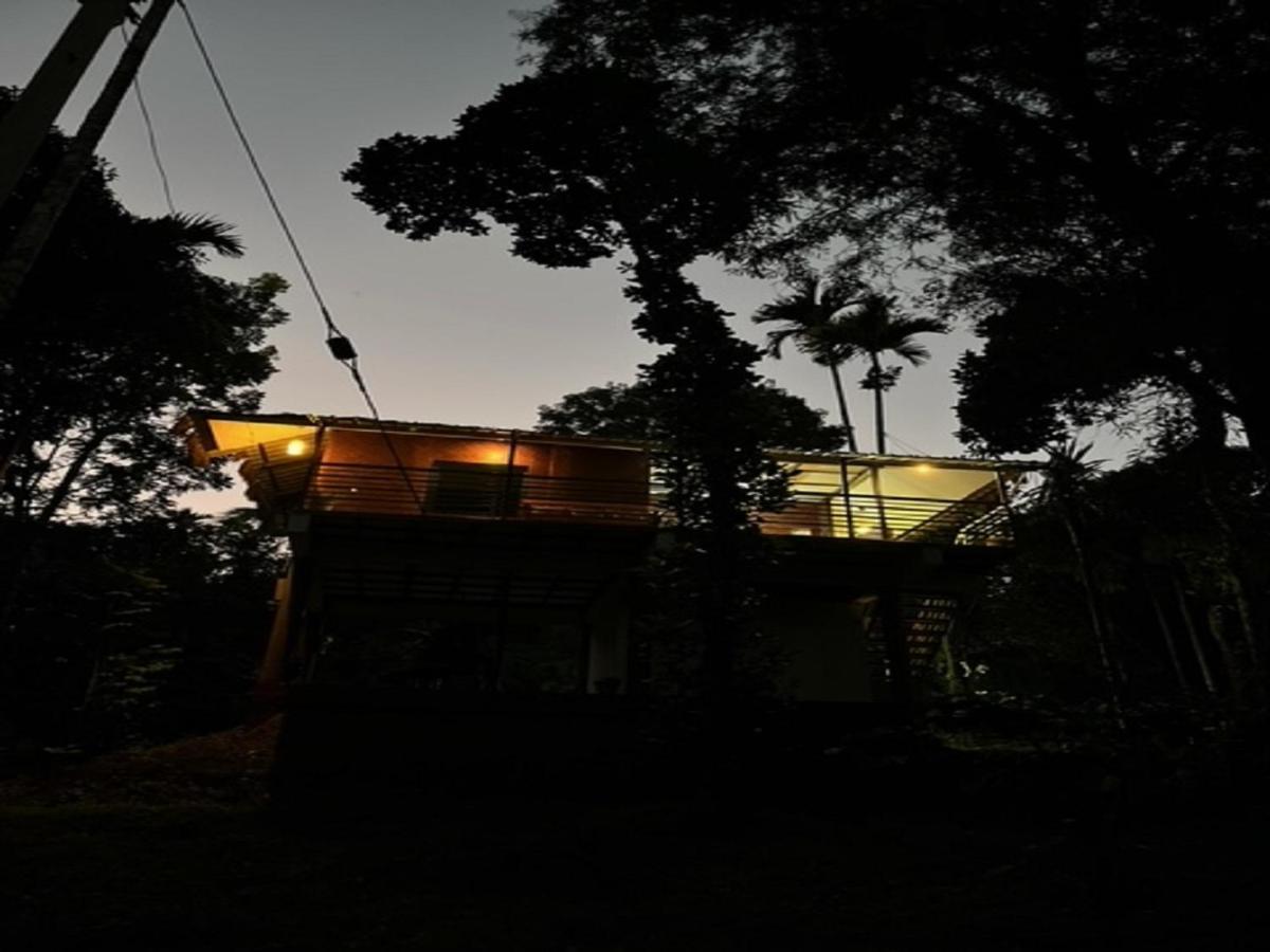 Kuruva Shoreline Wayanad Chegat Exterior photo